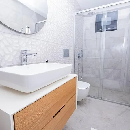 Villa Al Mare Oezel Havuzlu