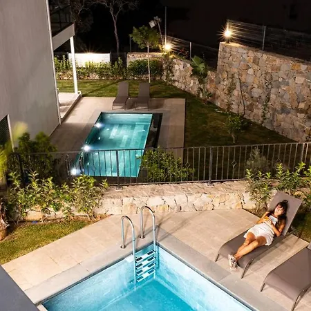 Villa Al Mare Ozel Havuzlu